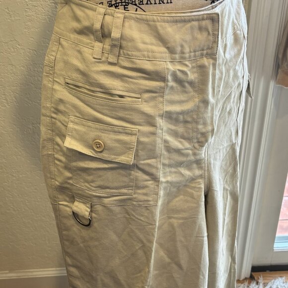 New with Tags! Larry Levine Chelsea Linen Khaki Crop Cargo Walking Pants Sz 12 - Picture 3 of 6